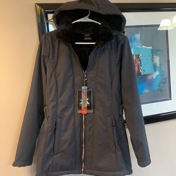 Winter jacket size small - Picture 7 of 10